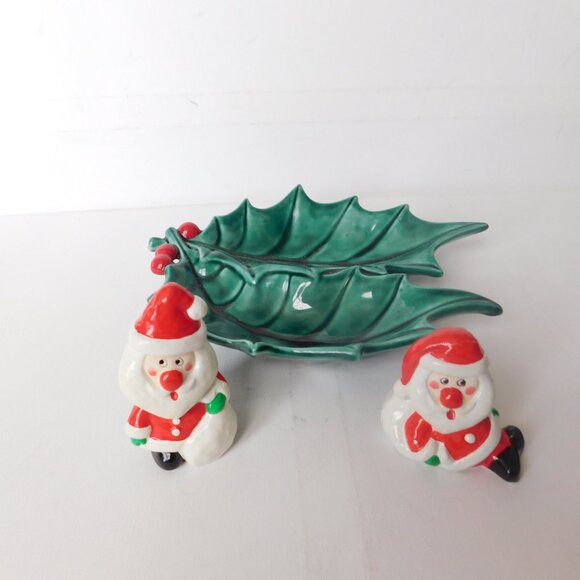 Green Holly Leaf Berry Stem Christmas Candy Dish & Santa Figurine Set Vintage - Picture 2 of 13
